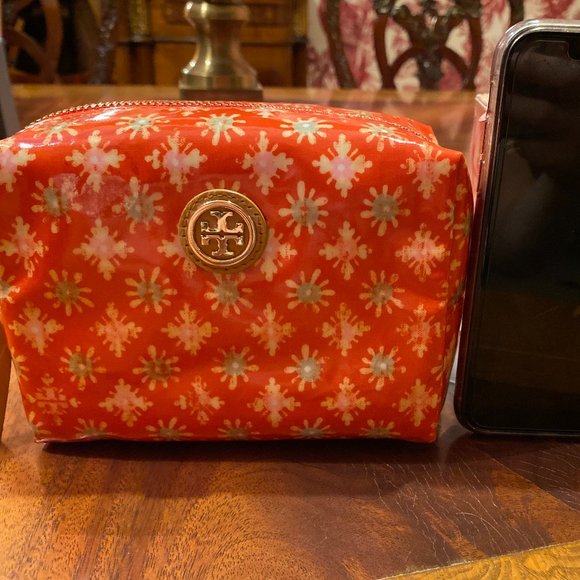 NWT Tory Burch Brigitte Cosmetic Case Poppy Red - Picture 3 of 7
